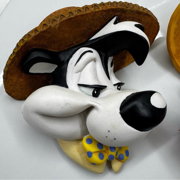 Vtg Pepe & Penelope On Parade 1996 Warner Brothers Costume Collection (set of 2) - Picture 2 of 12